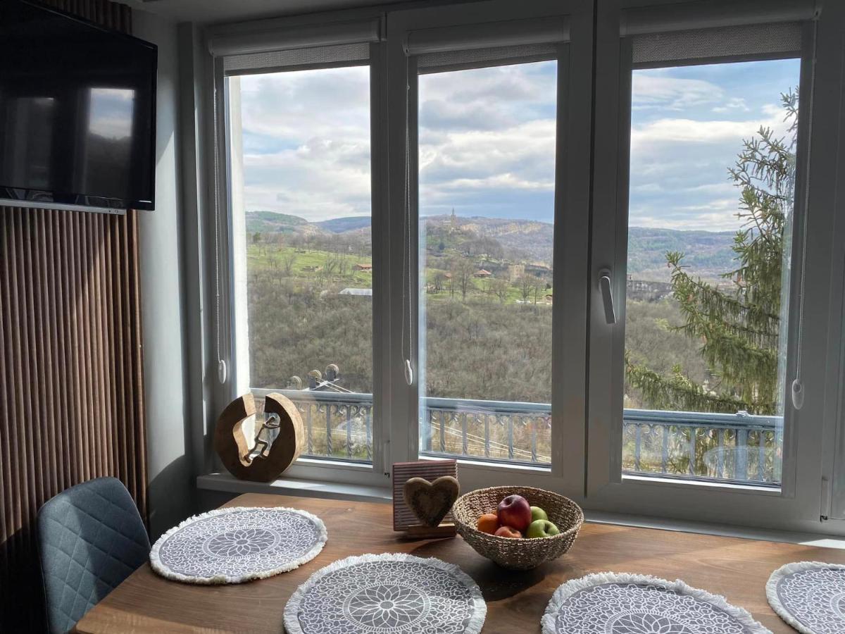 Tsarevets Panorama Apartment Veliko Turnovo Bagian luar foto
